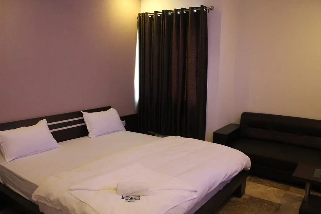 Oyo 4210 Hotel Sunway Inn Agra  India