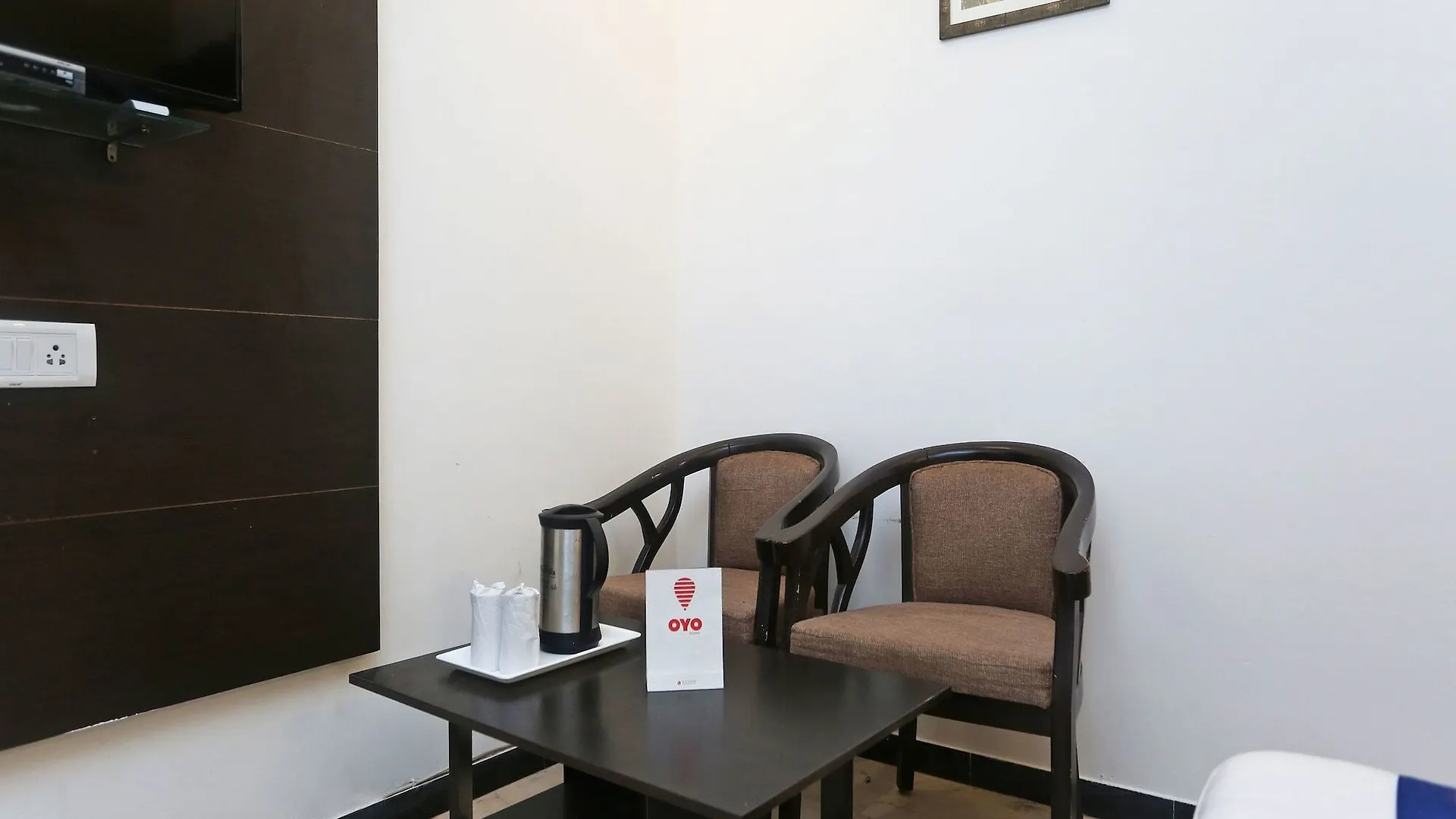 Oyo 4210 Hotel Sunway Inn Agra  Agra (Uttar Pradesh)